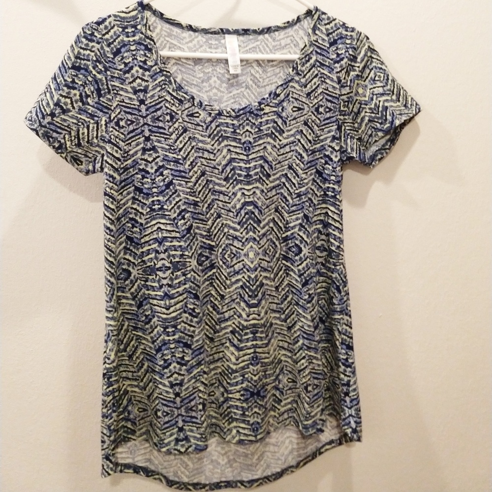 LuLaRoe Classic Tee XXS